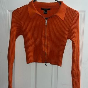 Long sleeve crop top